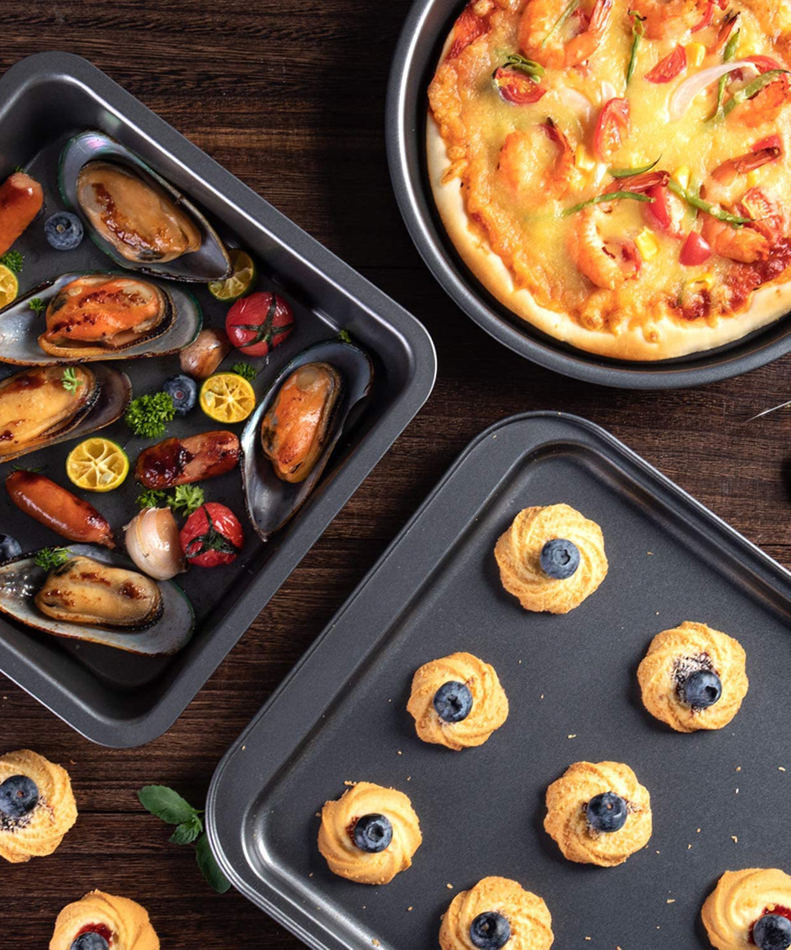 Carbon steel oven bakeware set