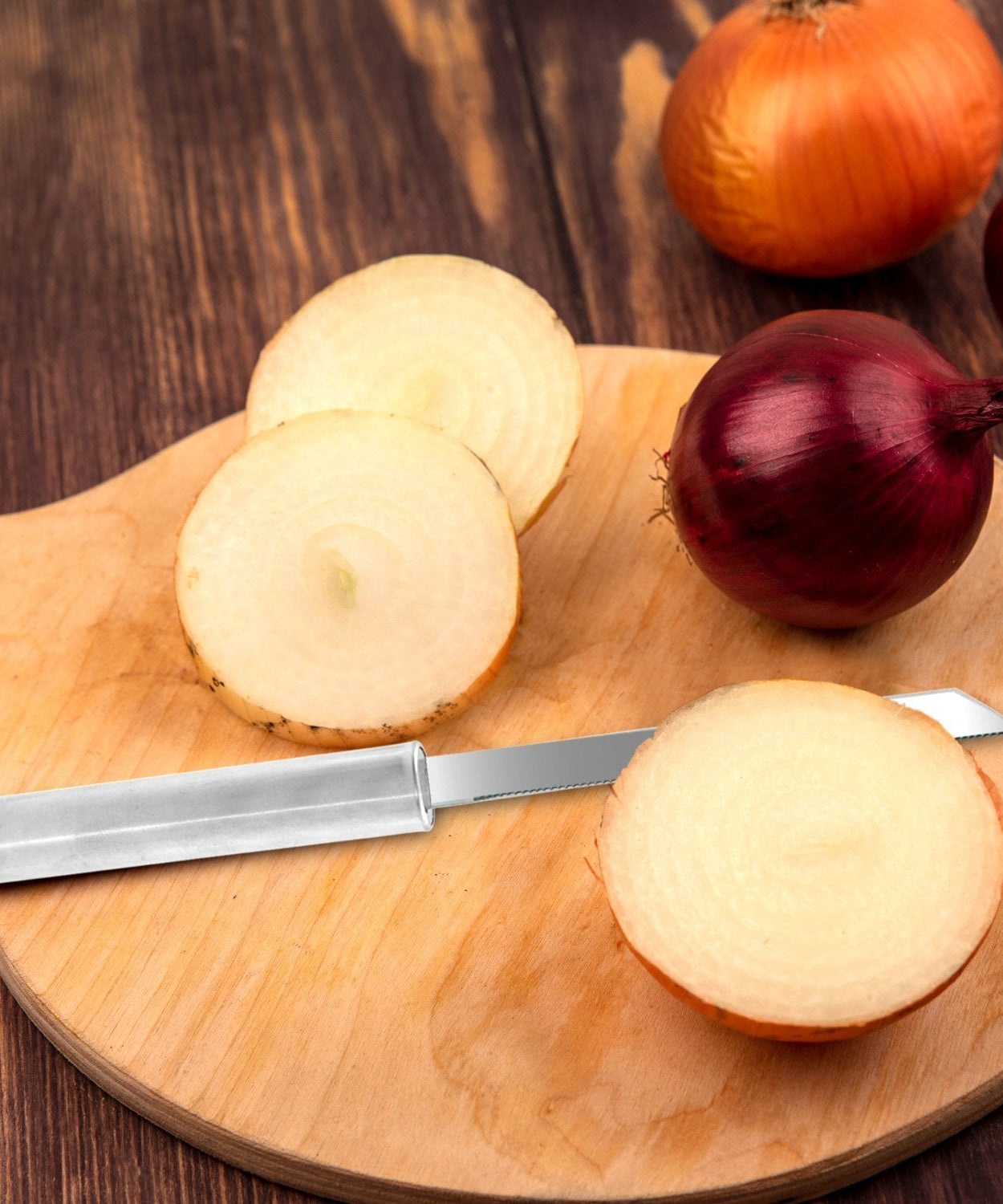 Pack of utility knives for precision cutting