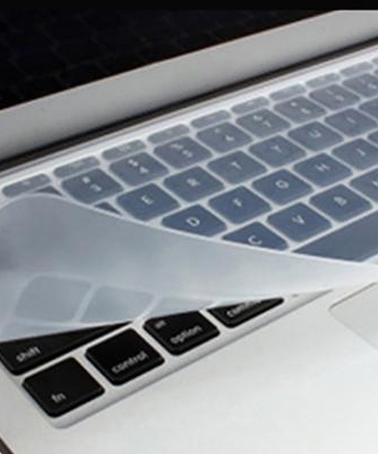 Keyboard cover with full coverage