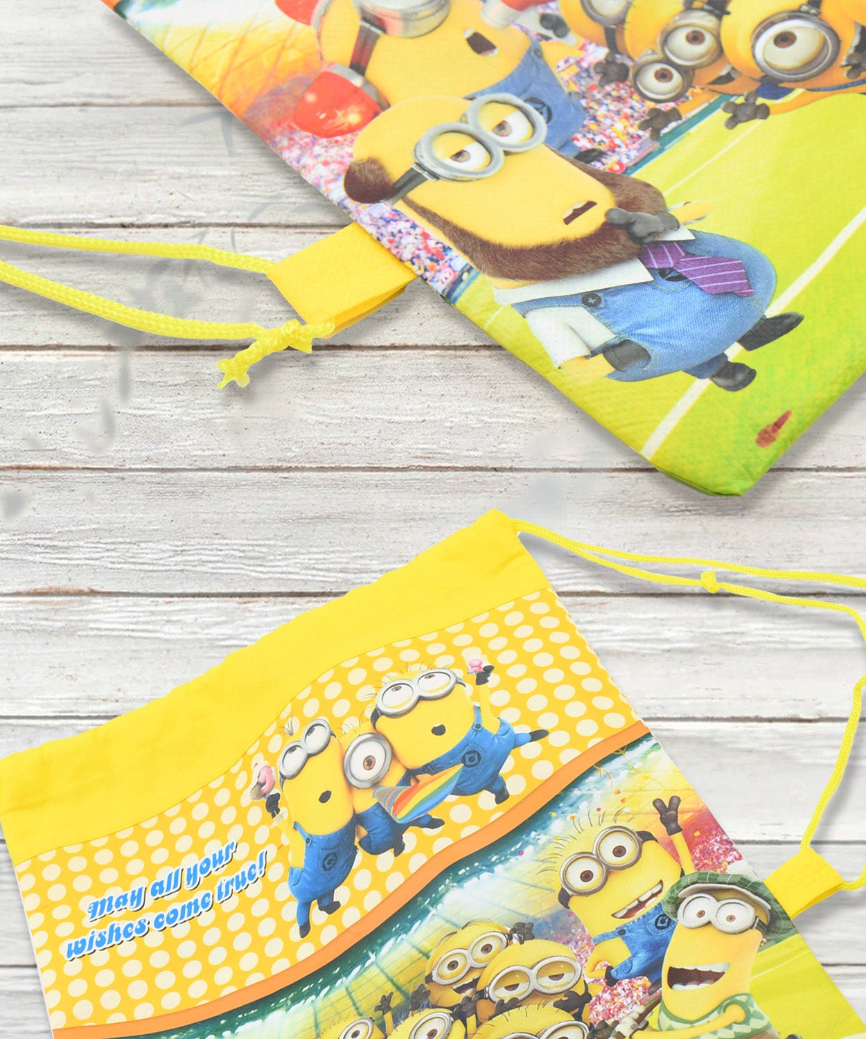 Drawstring backpack for kids' favors and gifts