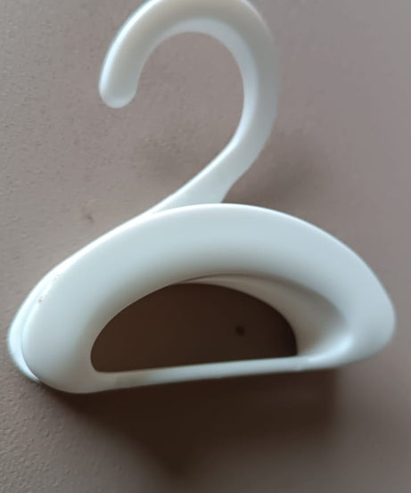 Compact Dual-Slot Multi-Purpose Plastic Hook Hanger (1 Pc)