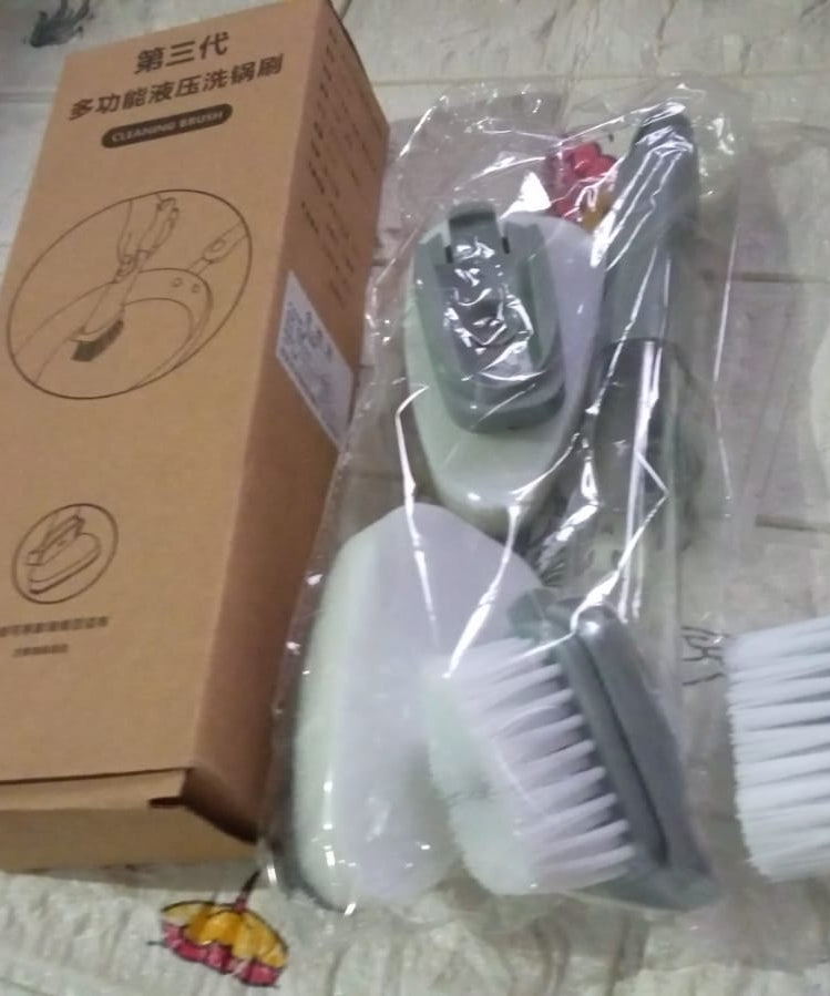 Soap dispensing dish brush with 3 heads, perfect for cleaning