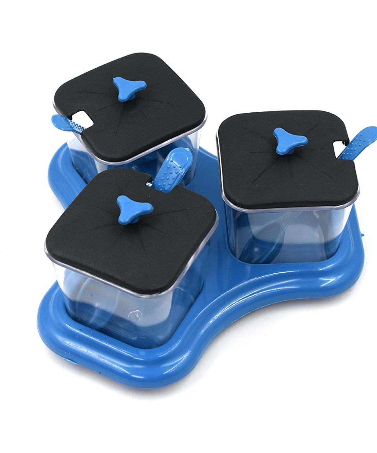 Classic 3-piece dining set.