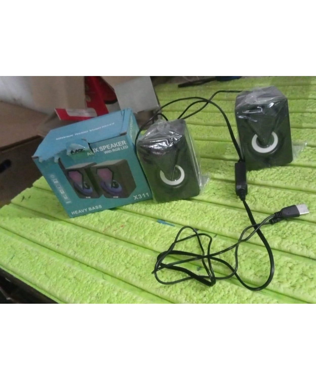 RGB Desktop Speakers, Plug, and Play USB Powered Speaker (2 Pc Set)