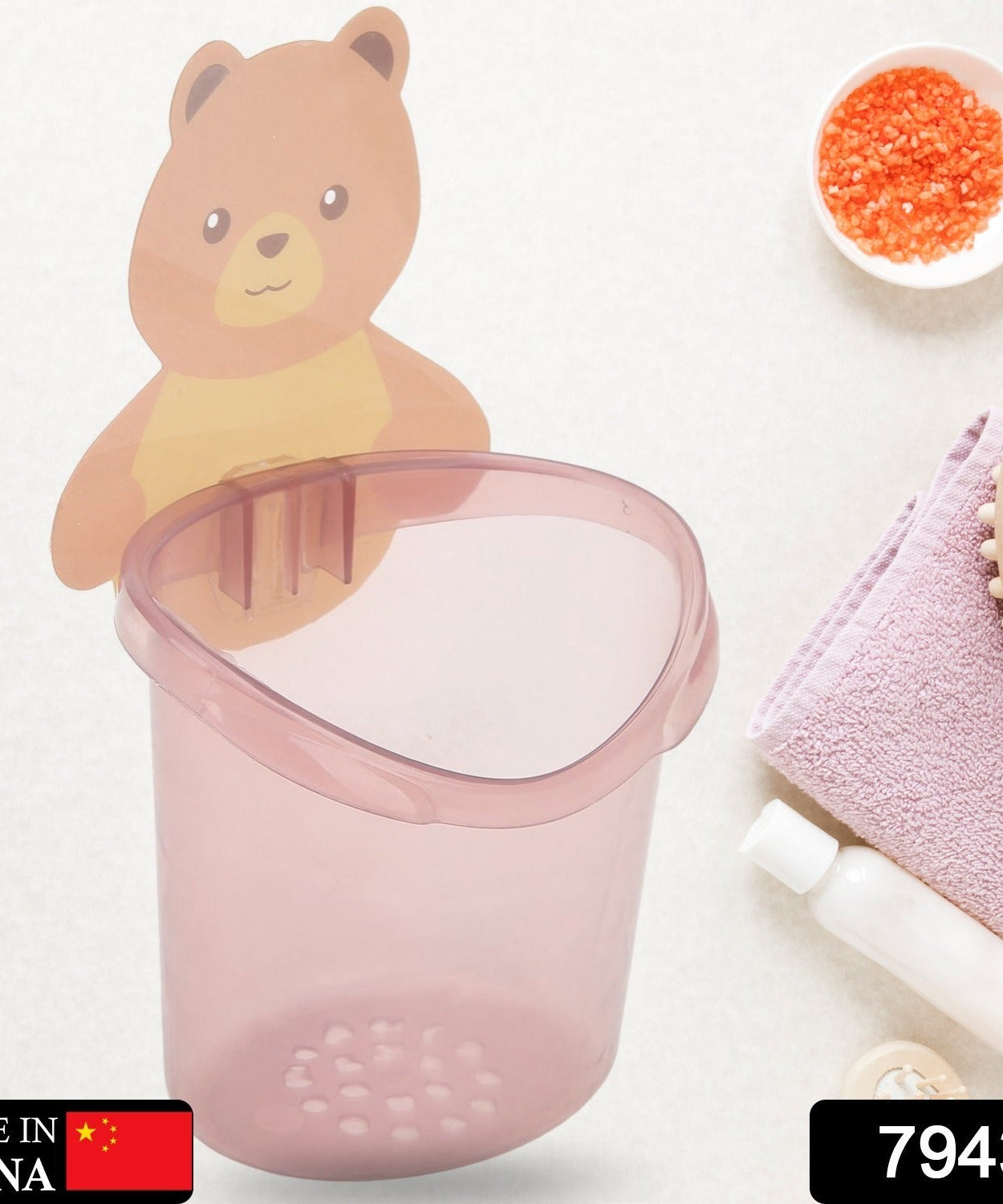 Kids toothbrush holder with teddy bear