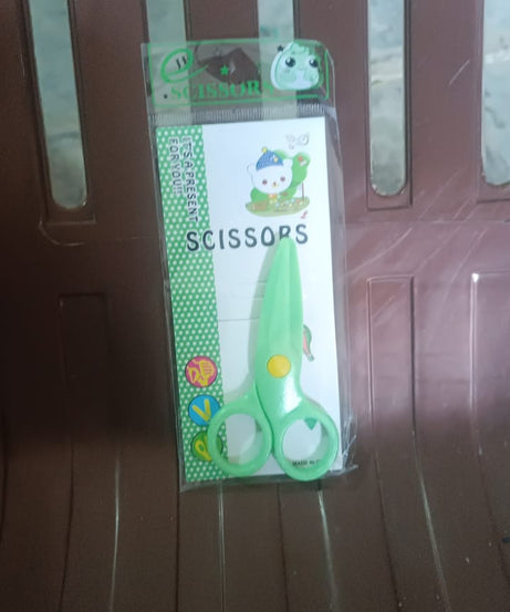 Plastic Safety Scissor, Pre-school Training Scissors (1 Pc)