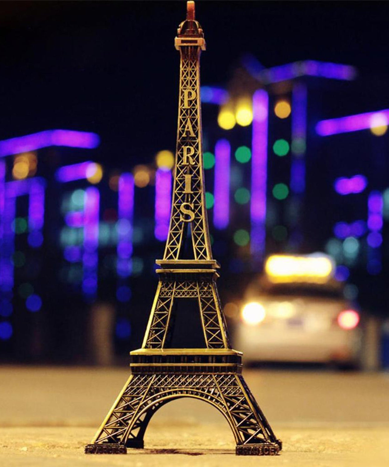 3D metal Paris Eiffel Tower statue