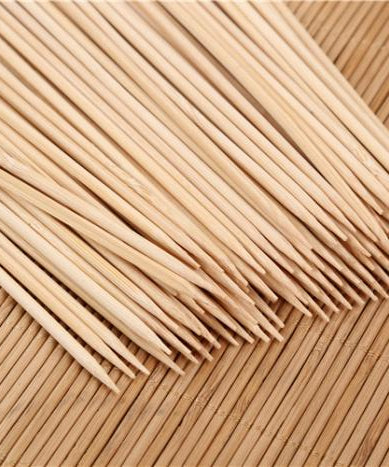 Set of bamboo skewers for grilling with natural look.