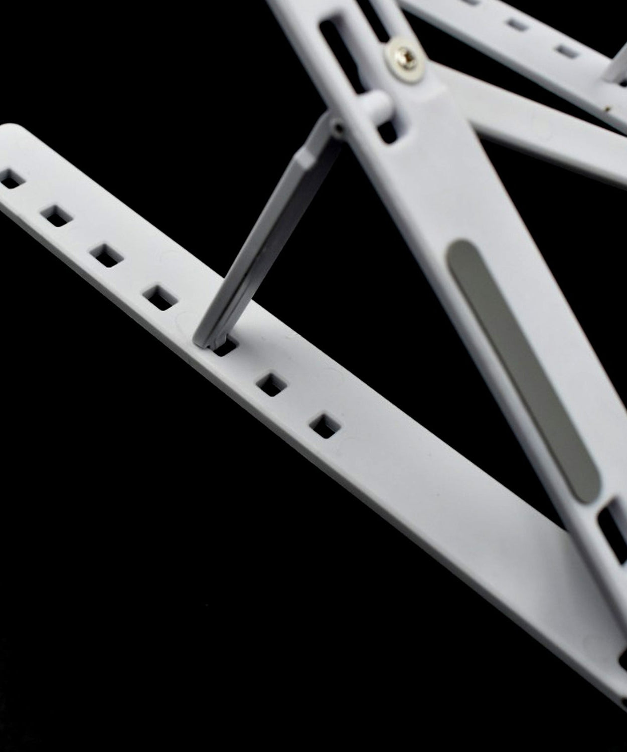 adjustable laptop stand features