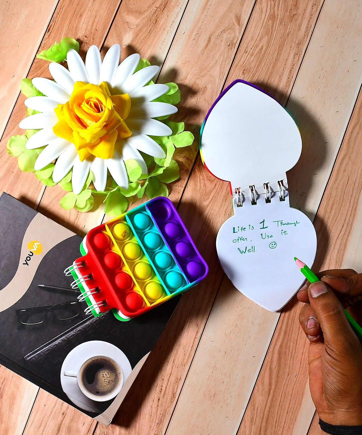  It fidget notebook with heart pattern