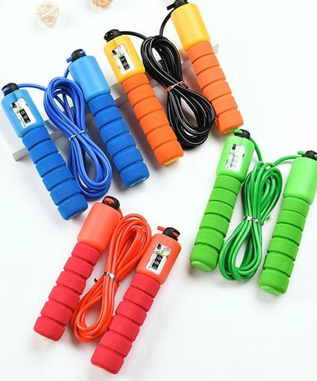 Electronic skipping rope with counter for fitness.