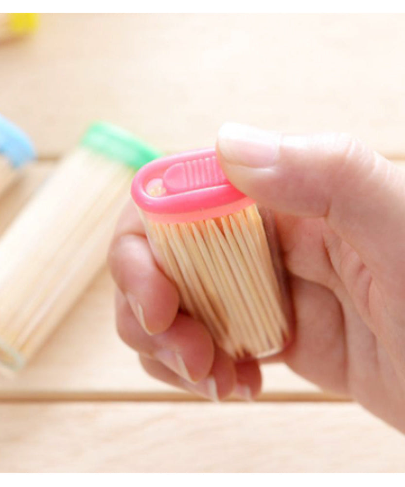 High-quality bamboo toothpicks with a convenient box.
