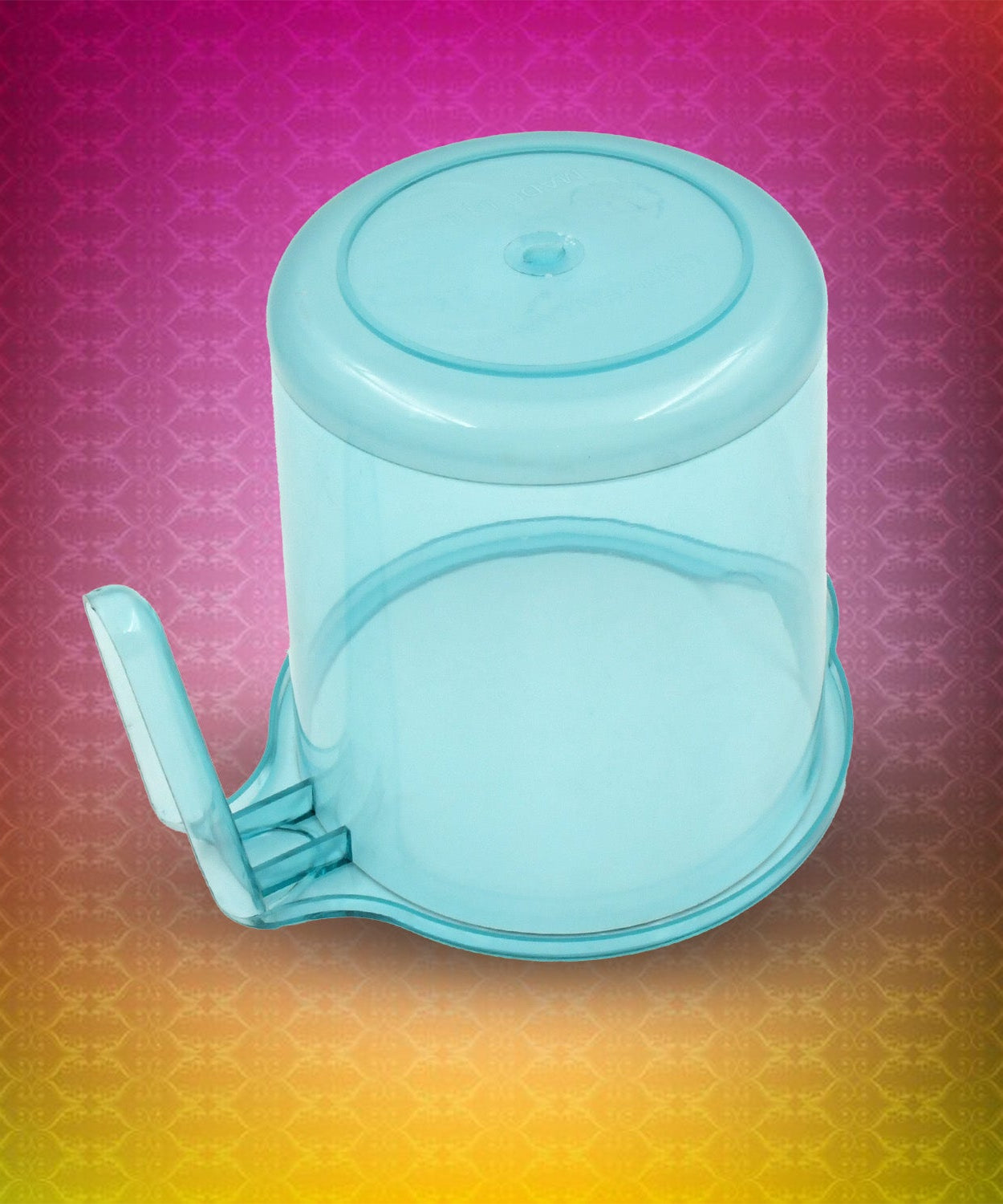 Bathroom storage mug with colorful design