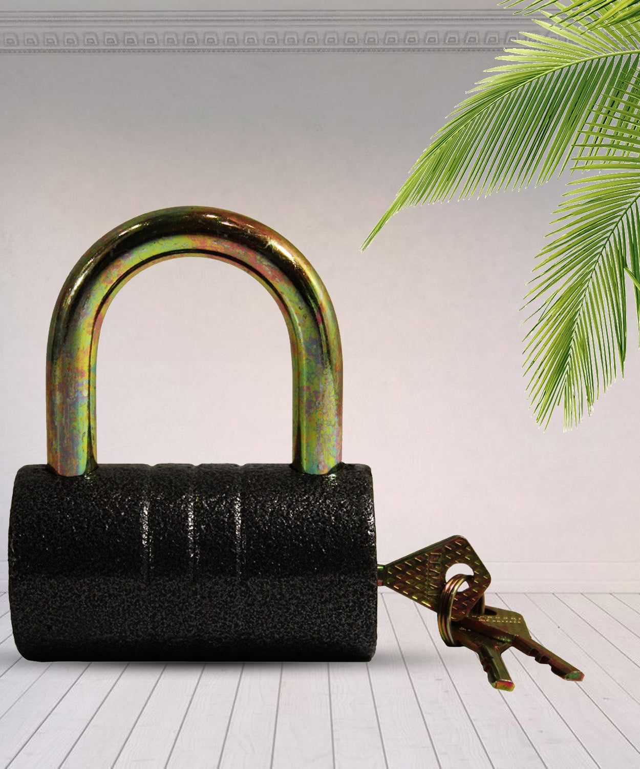 Heavy-Duty Iron Padlock – 82mm Black Spray Lock with Brass Core & 5 Keys, Waterproof & Anti-Theft