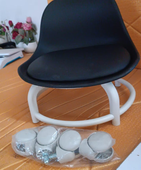 Plastic Low Round Rolling Stool with Wheels Pedicure Stool (1 pc / Mix Color)
