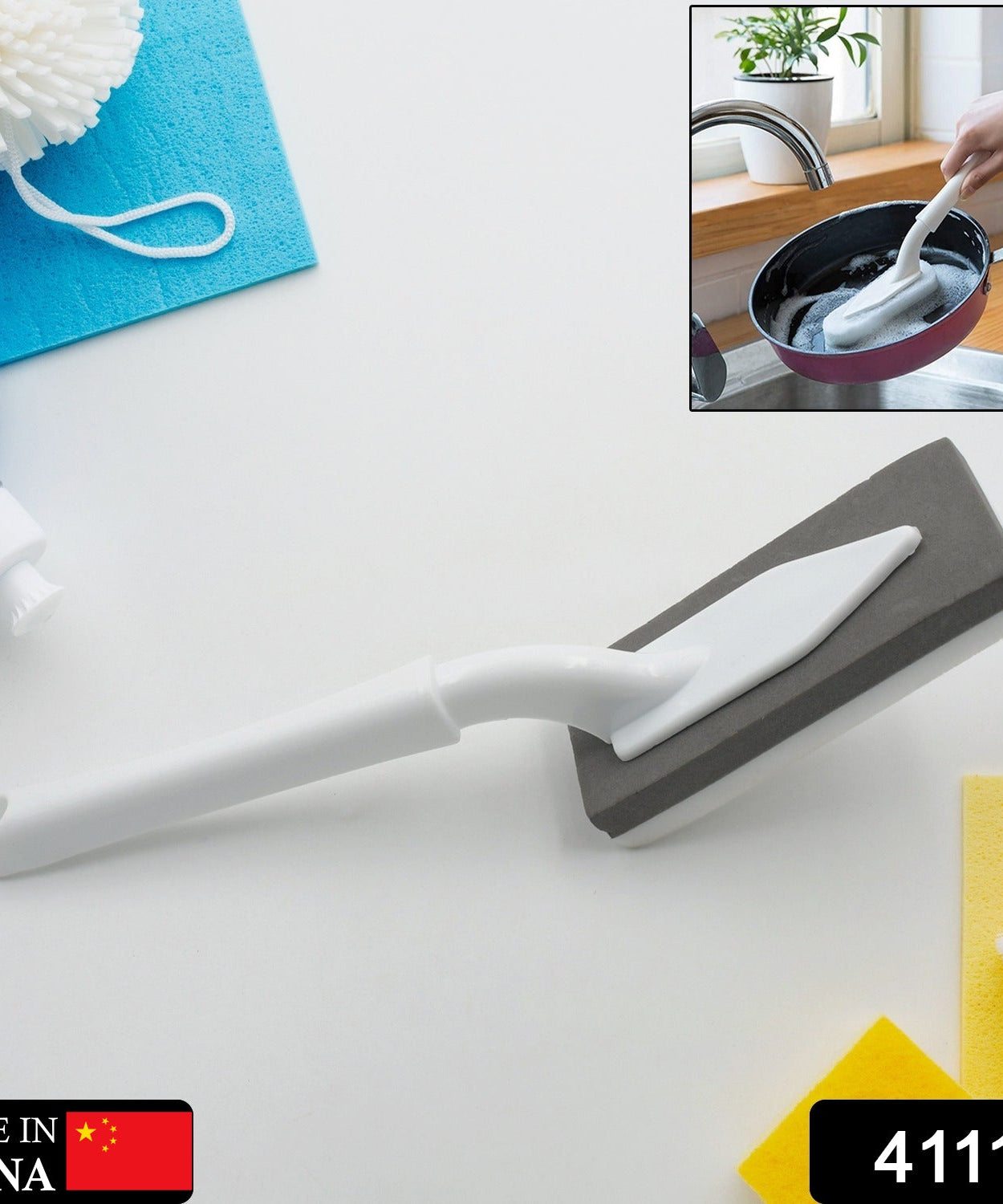 Triangle-shaped kitchen cleaning brush, versatile bathroom cleaning tool