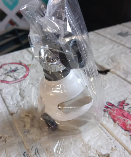 Faucet sprayer showing 3 modes and splash-proof design