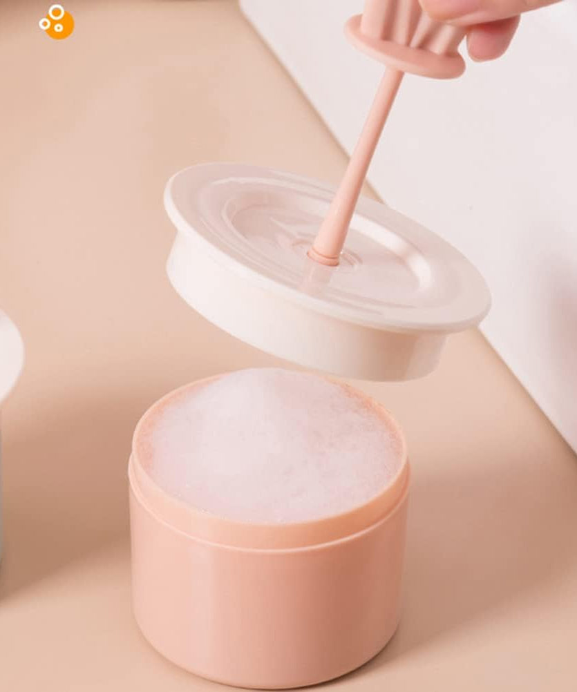 1 Pcs Facial Cleanser Foam Cup, Rich Foam Maker for Foam Facial Foam Maker Cup Cute Portable Facial Cleanser Foam Cup Skincare Tool for Face Wash.