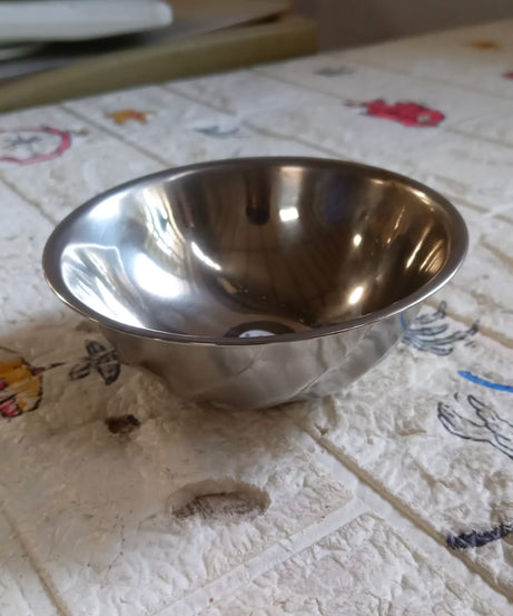 Stainless steel bowl for rice and small side dishes