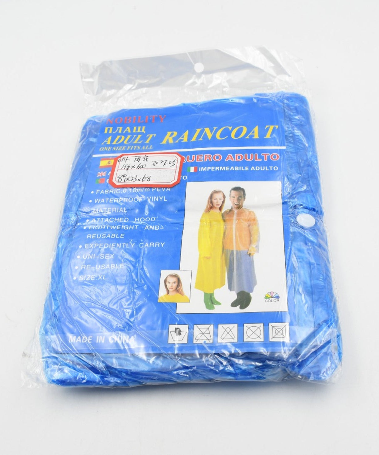 Adult raincoat, portable and waterproof, ideal for outdoor use.