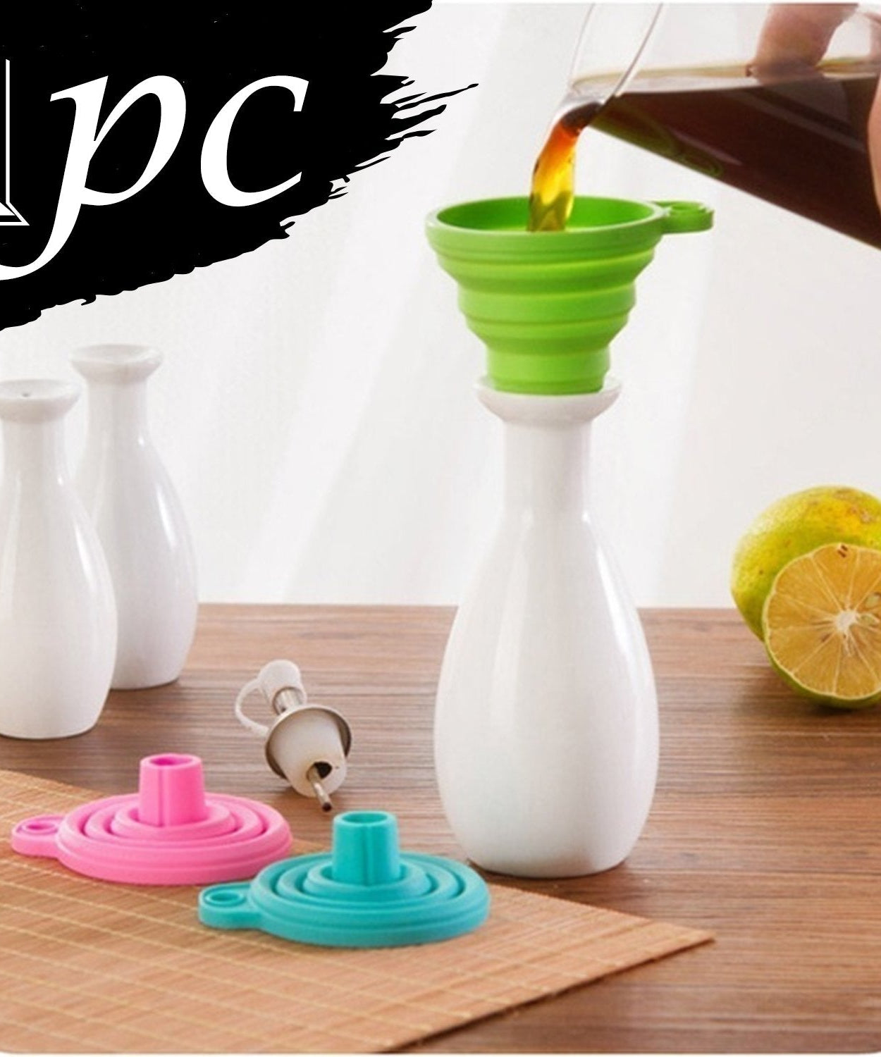 Collapsible silicone funnel for kitchen.