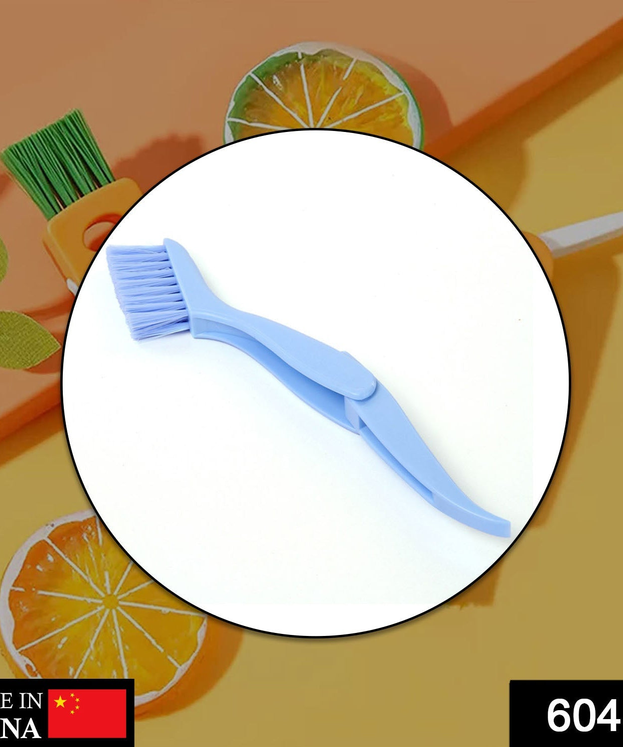 Compact folding brush designed for versatile cleaning and washing