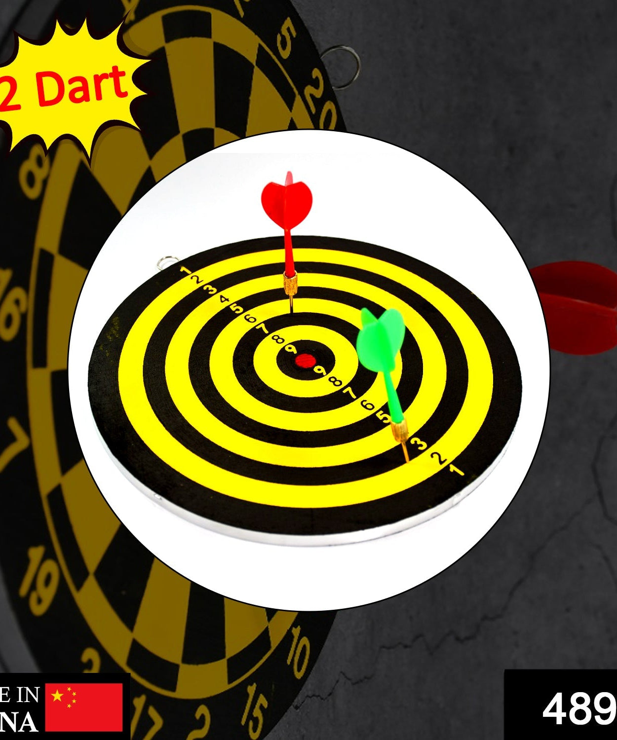Small dartboard with 2 darts for children
