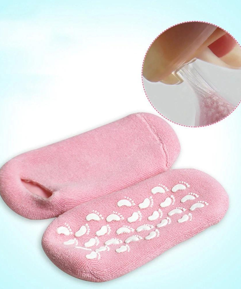Moisturizing gel socks for cracked heels.