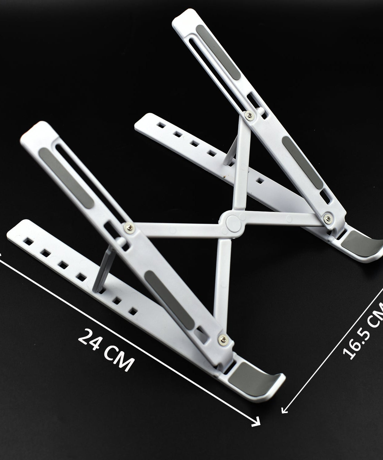 Ergonomic laptop riser with adjustable height