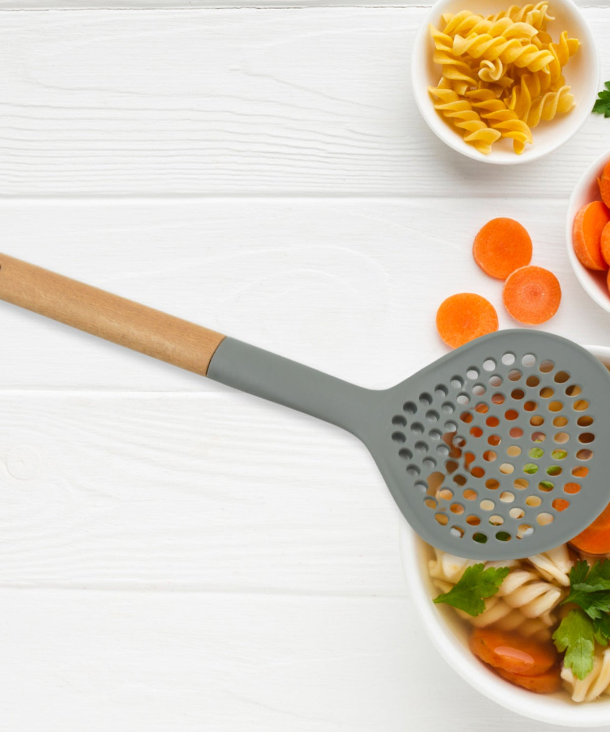 Plastic Kitchen Accessories Skimmer, Spatula Spoon & Soup Spoon Heat Resistant  Non Stick Spoons Kitchen Cookware Items Heat Resistant Plastic Kitchen Utensils for Cooking, BPA FREE Gadgets for Non-Stick Cookware (1 Pc )