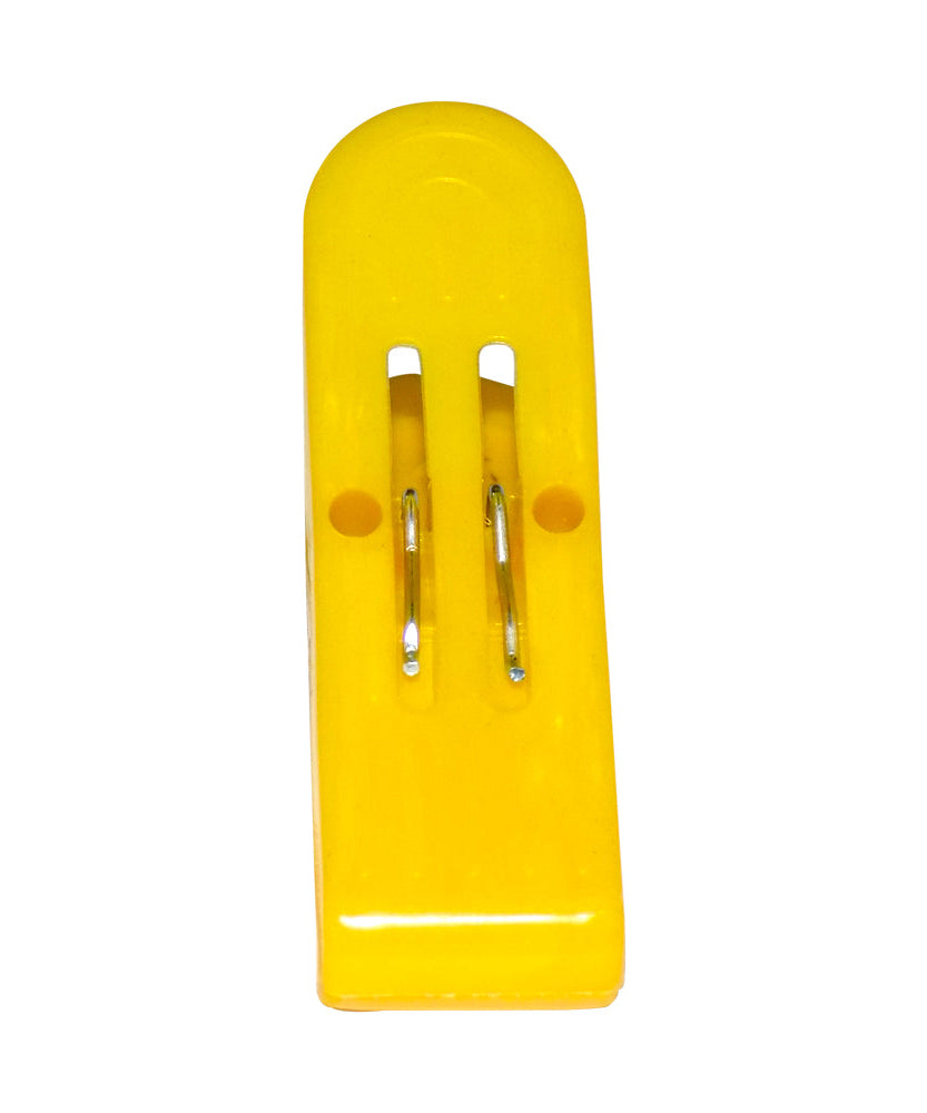 Plastic double pin clips for cloth drying with secure grip.