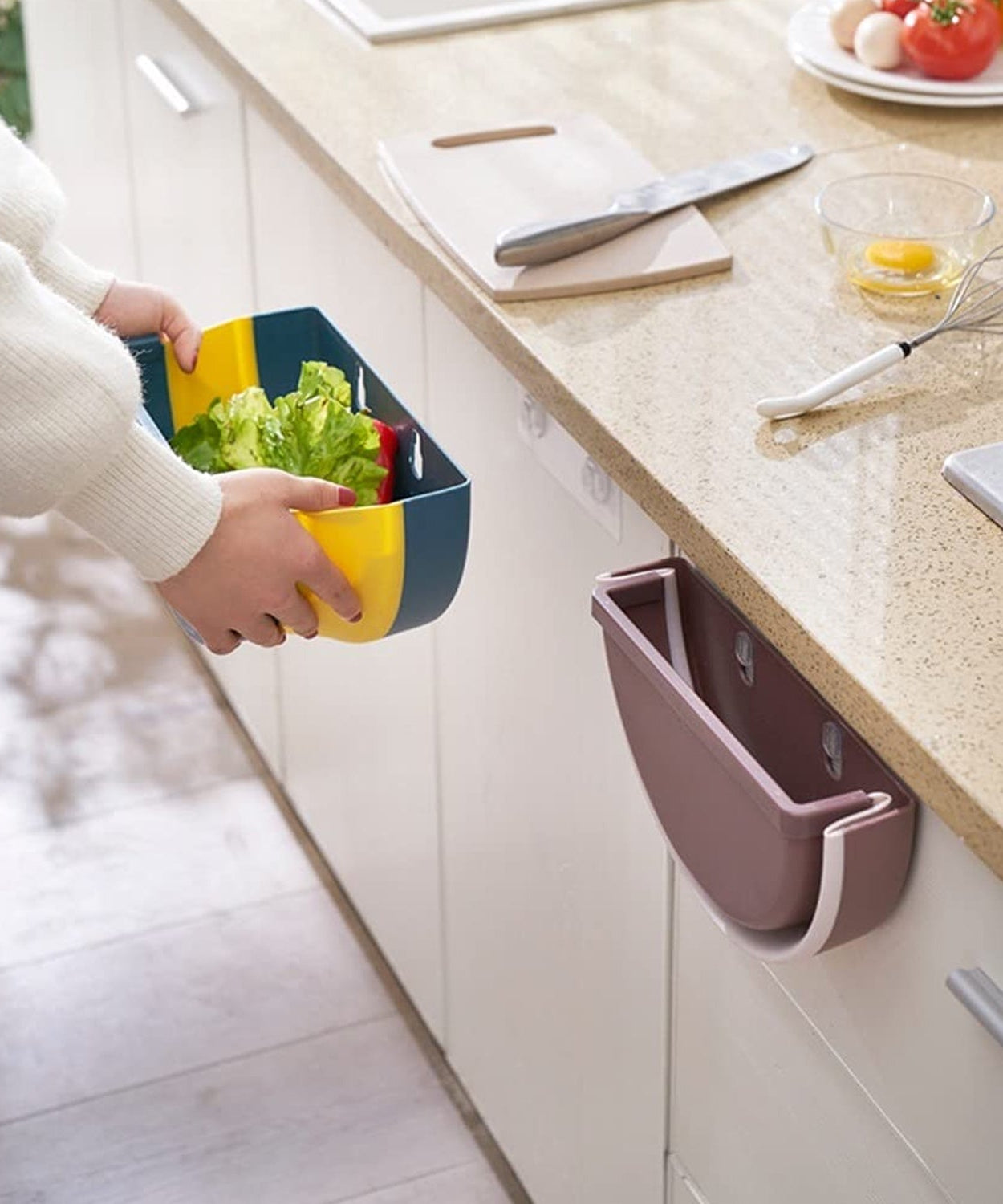 Convenient wall-mounted trash holder for any room.