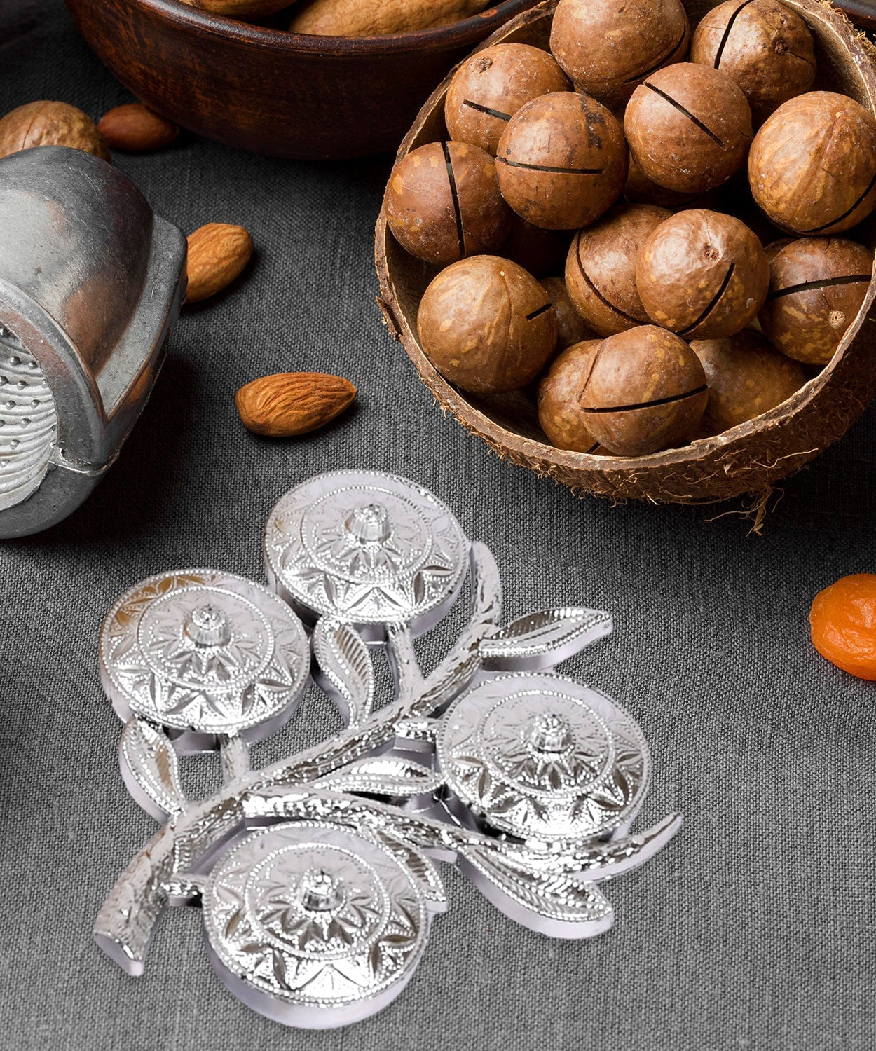 Tree Shape 4 Compartment Mukhwas Dani Serving Tray For Home & Kitchen Use