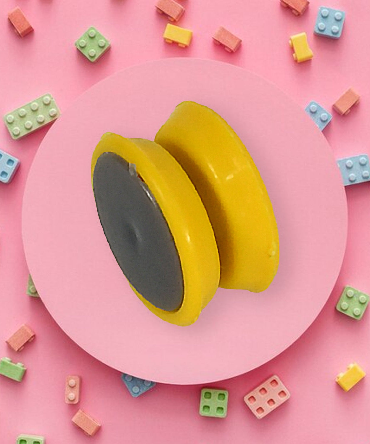 Small yoyo toy with string, rotating yoyo toy, brain exerciser for kids (30 Pcs Set)