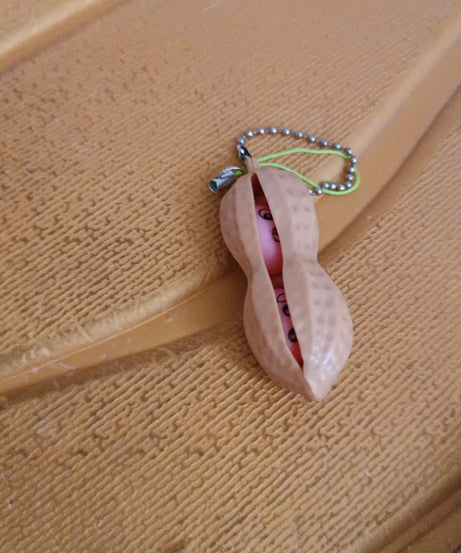 Peanut Popper Fidget Toy, Fun Peanut Pods Anxiety Stress Relief Toy (1Pc)