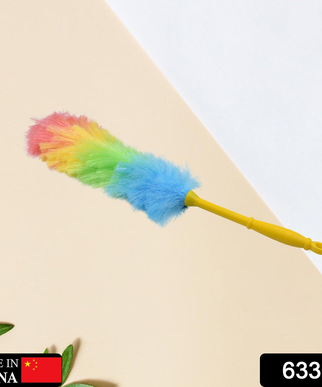 Static microfiber duster for household and car cleaning