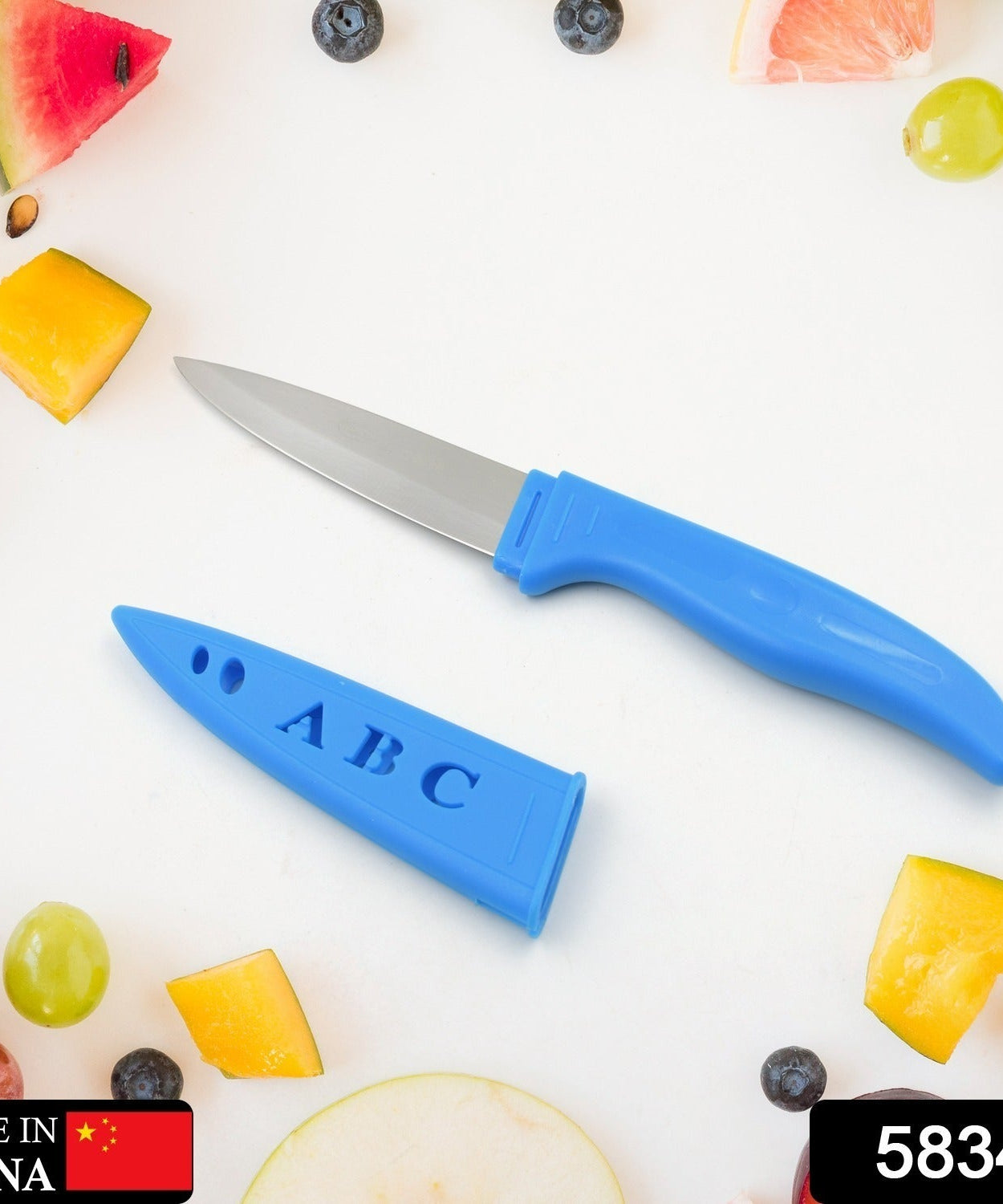 Sharp kitchen knife with blade cover, stainless steel design