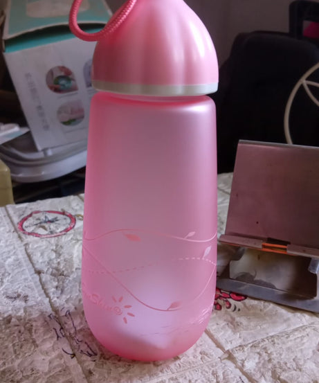 Unique Shape Premium Plastic water bottle With Dori Easy to Carry leakproof BPA-free, water Plastic water bottle for children, Home, School (1 Pc / 550 ML)