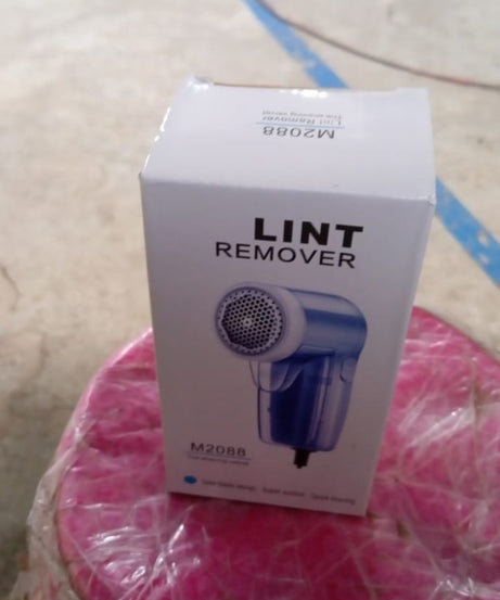 Creative Mind Lint Remover For All Woolens Sweaters, Blankets, Jackets (1 Pc / With Cleaning Brush)