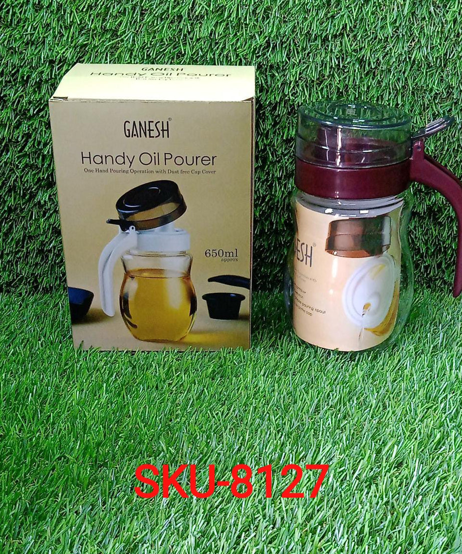 Small nozzle stainless steel oil container.