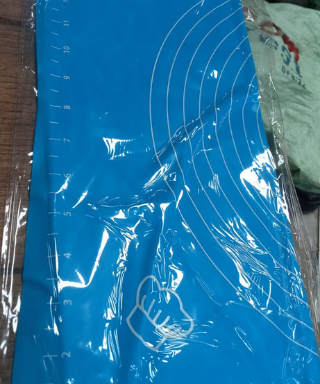 silicone baking mat's surface and texture