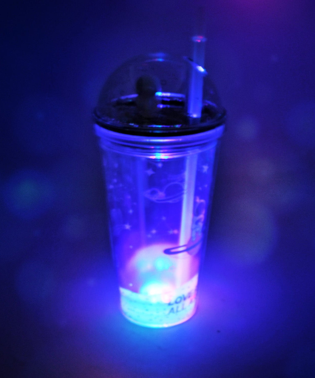 Double wall plastic tumbler with astronaut theme, LED light