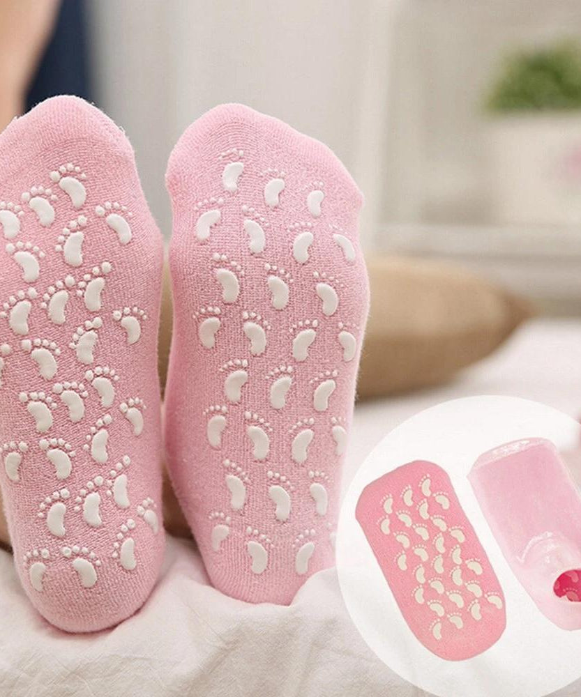Gel socks for moisturizing feet.