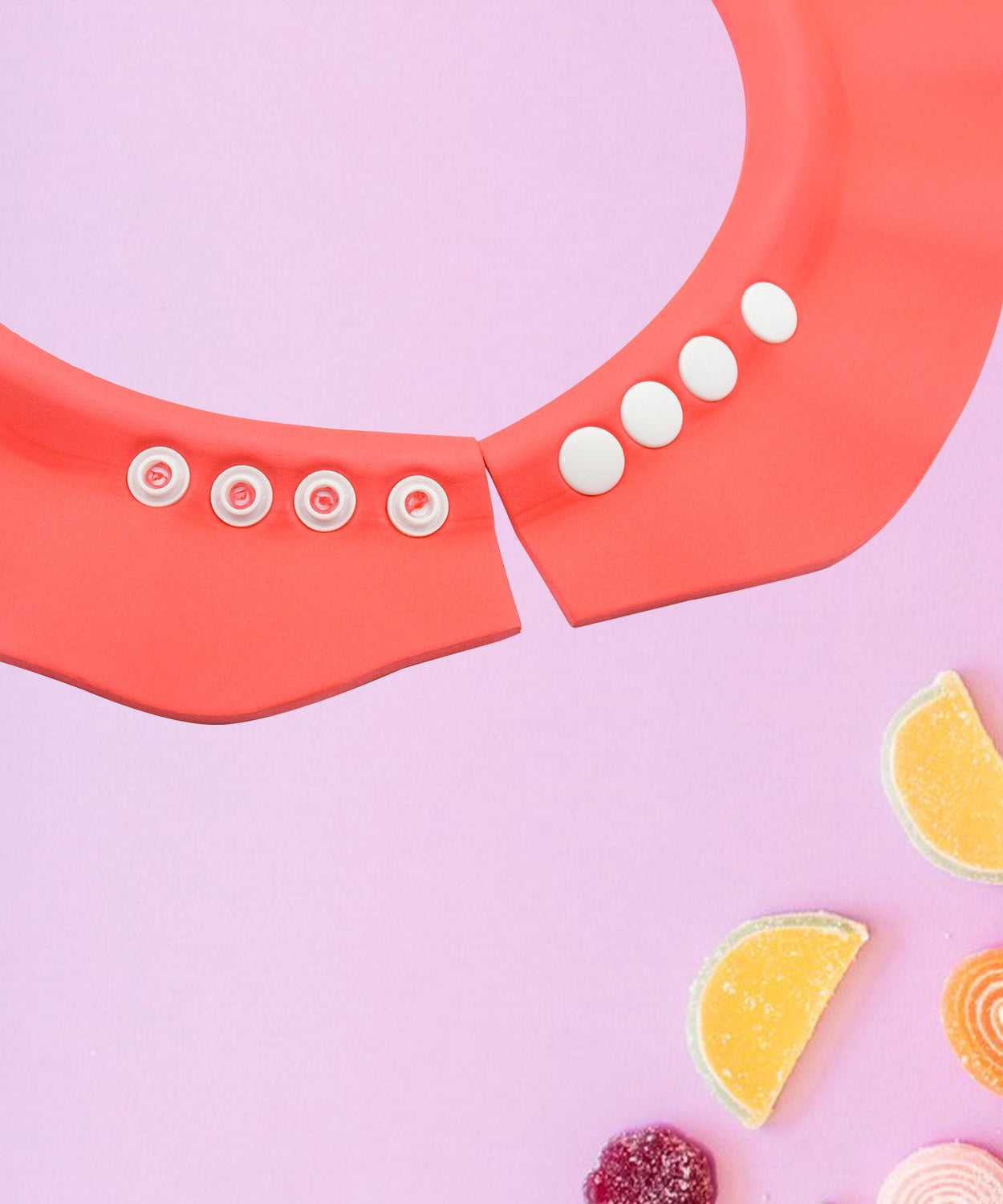 Close-up of adjustable baby bath cap for tear-free bathing