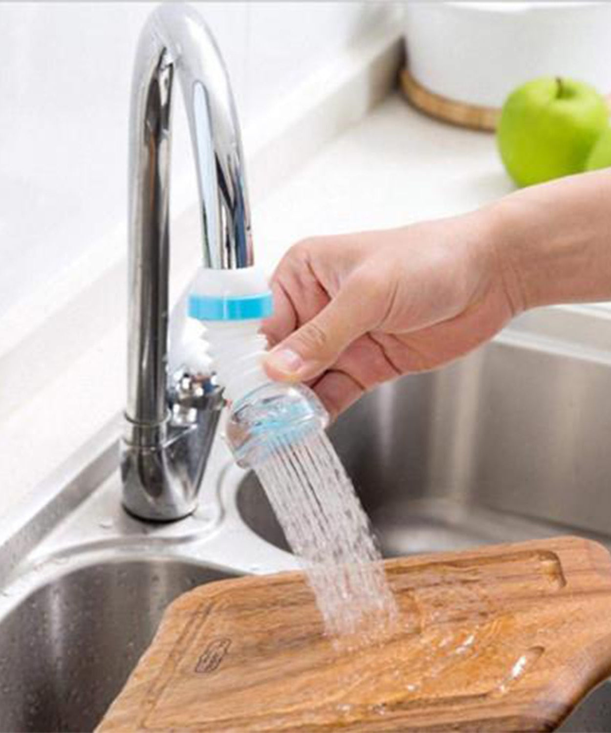 Faucet Shower Head For Showering Purposes In Bathrooms And Toilets.