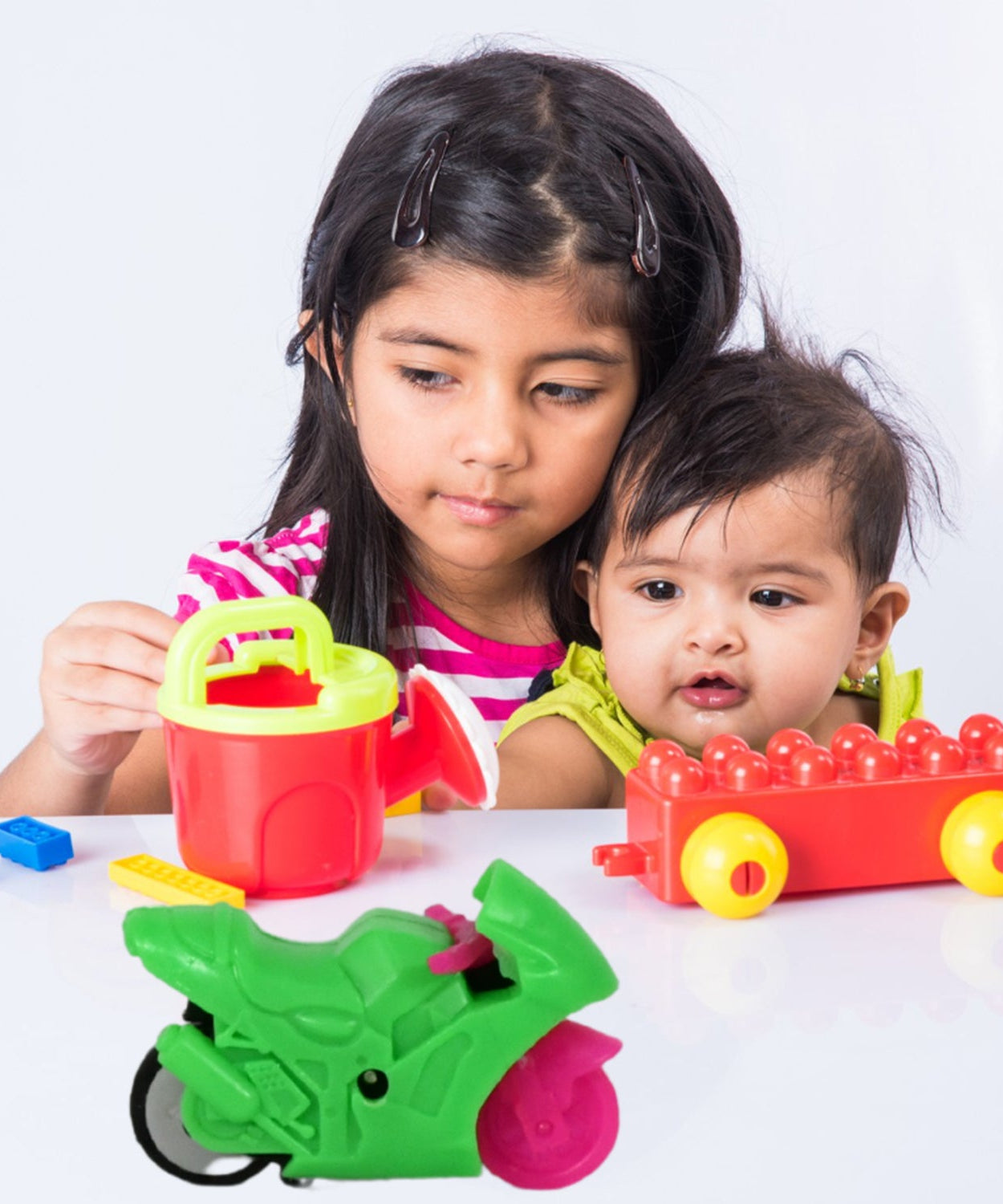 Pull Back Motorcycle Toys, Tiny Gift Latte Motorcycles Toy for Kids Boys Age 3-8 Year Old (30 Pcs Set)