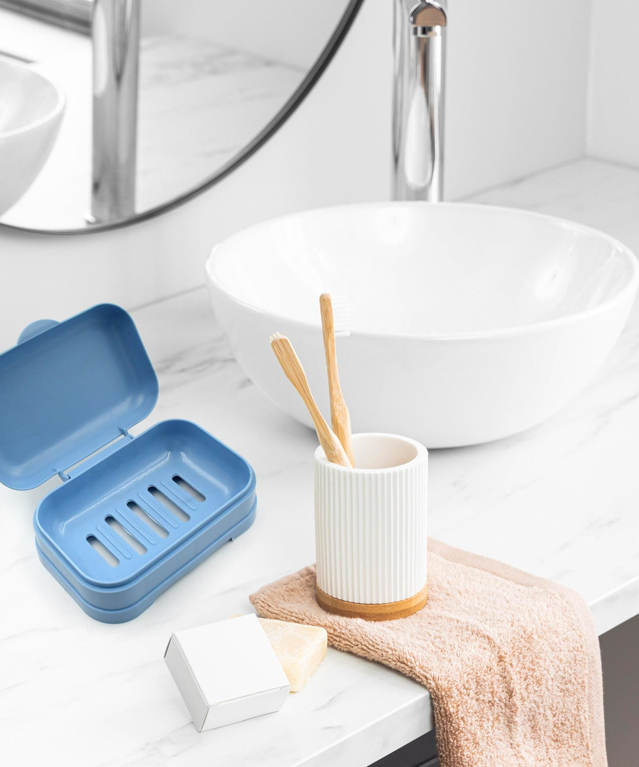 Soap Dish with Drain Soap Holder, Soap Saver Easy Cleaning, Soap Tray for Shower Bathroom Kitchen ,Sabudani (1 Pc)