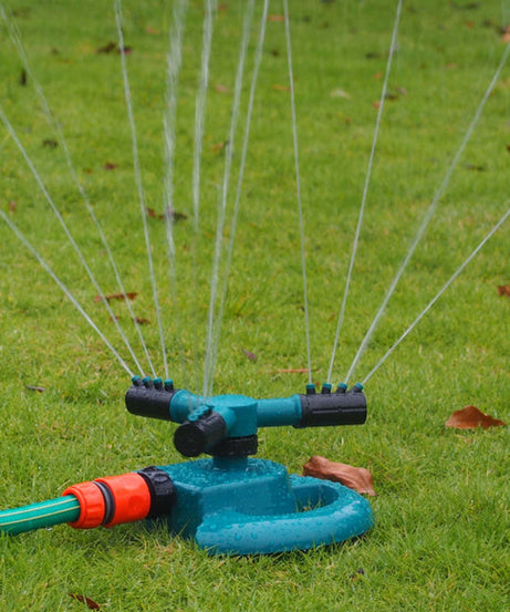 3-arm rotating sprinkler with adjustable water flow