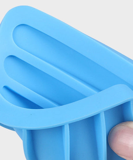 Multi-angle view of silicone soap dish