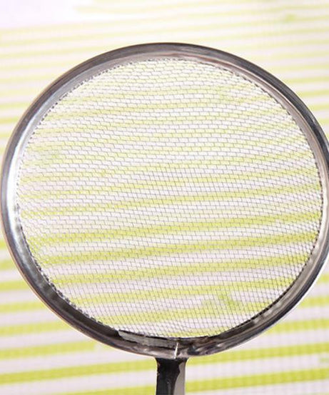 Stainless steel filter spoon with clip for oil frying.